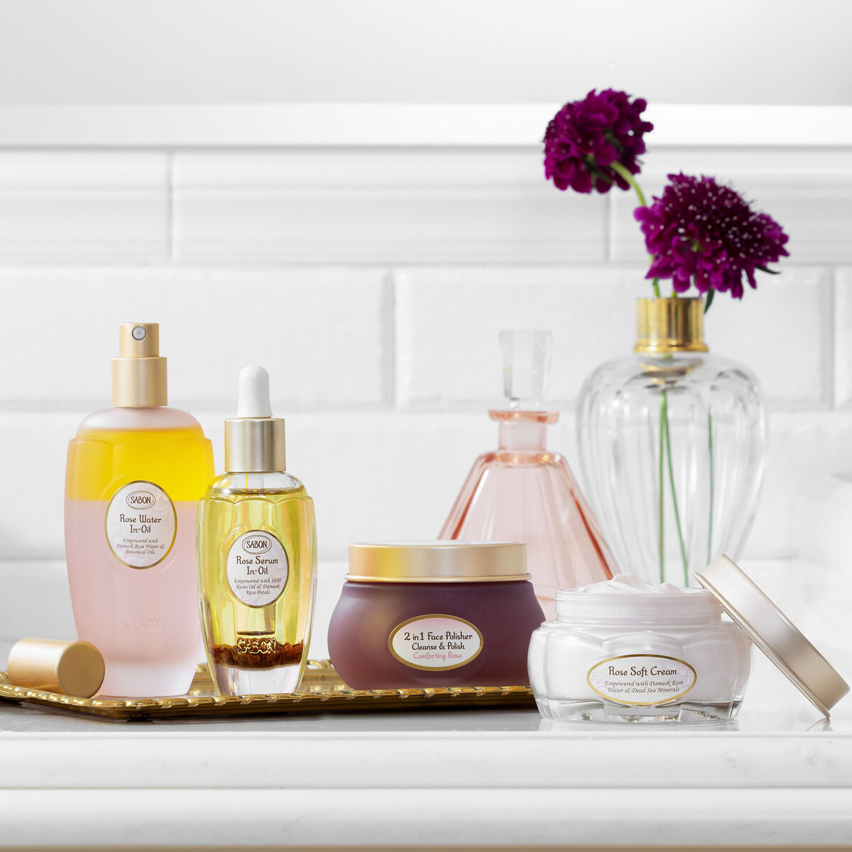 Cell Shot Pro 美顔器 SABONポーチ付き Cell Shot Pro 美顔器 SABONポーチ付き Cell Shot Pro 美顔器 SABON