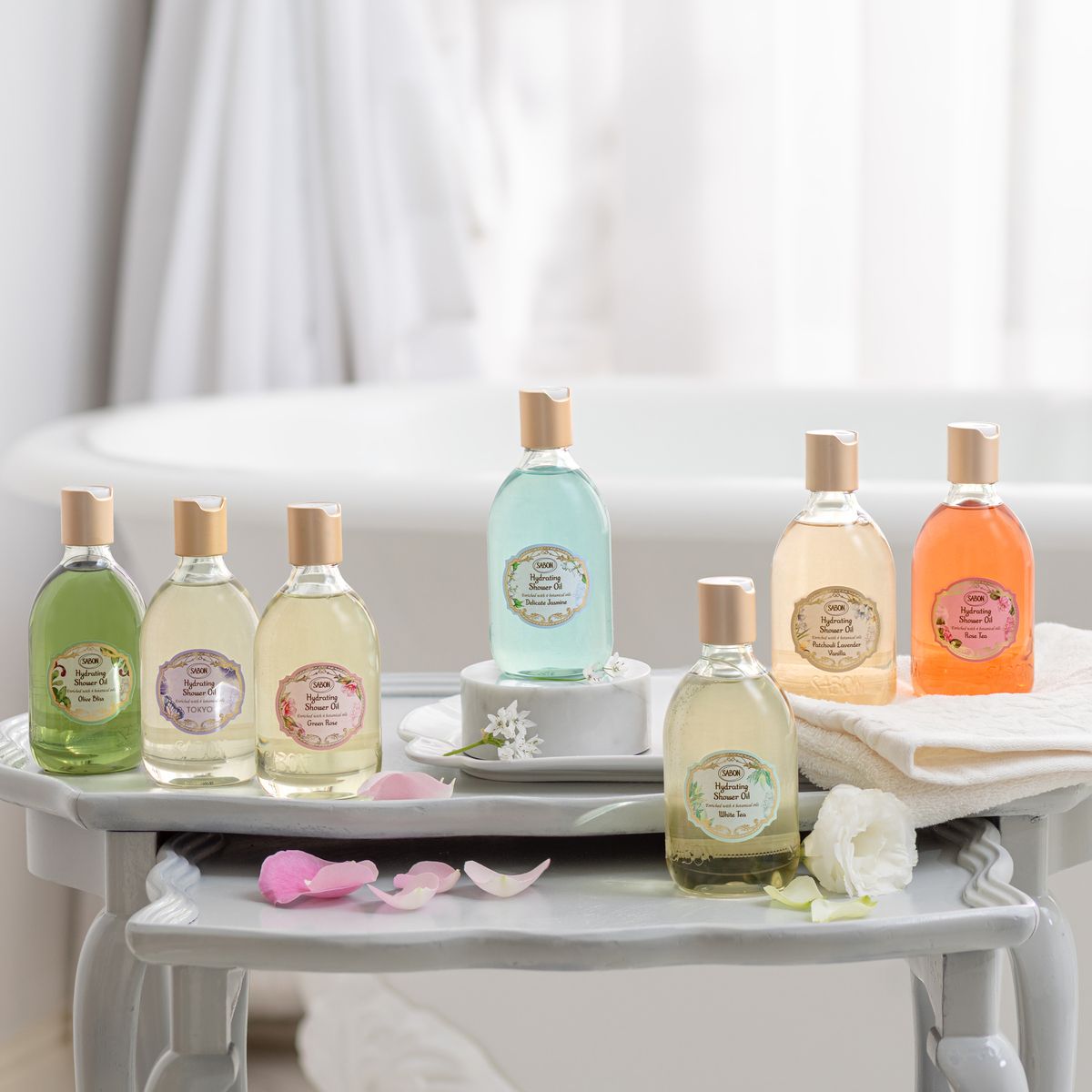 ハイドレイティング シャワーオイル(300mL) パチュリ・ラベンダー・バニラの商品画像