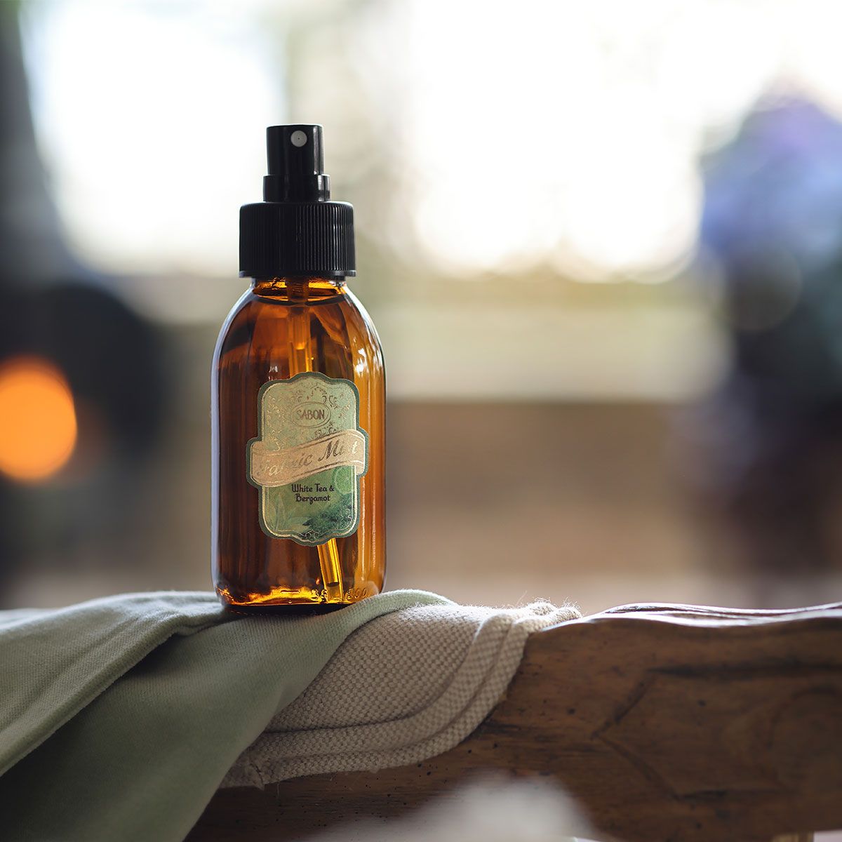 ファブリックミスト(100mL) ホワイトティー&ベルガモットの商品画像