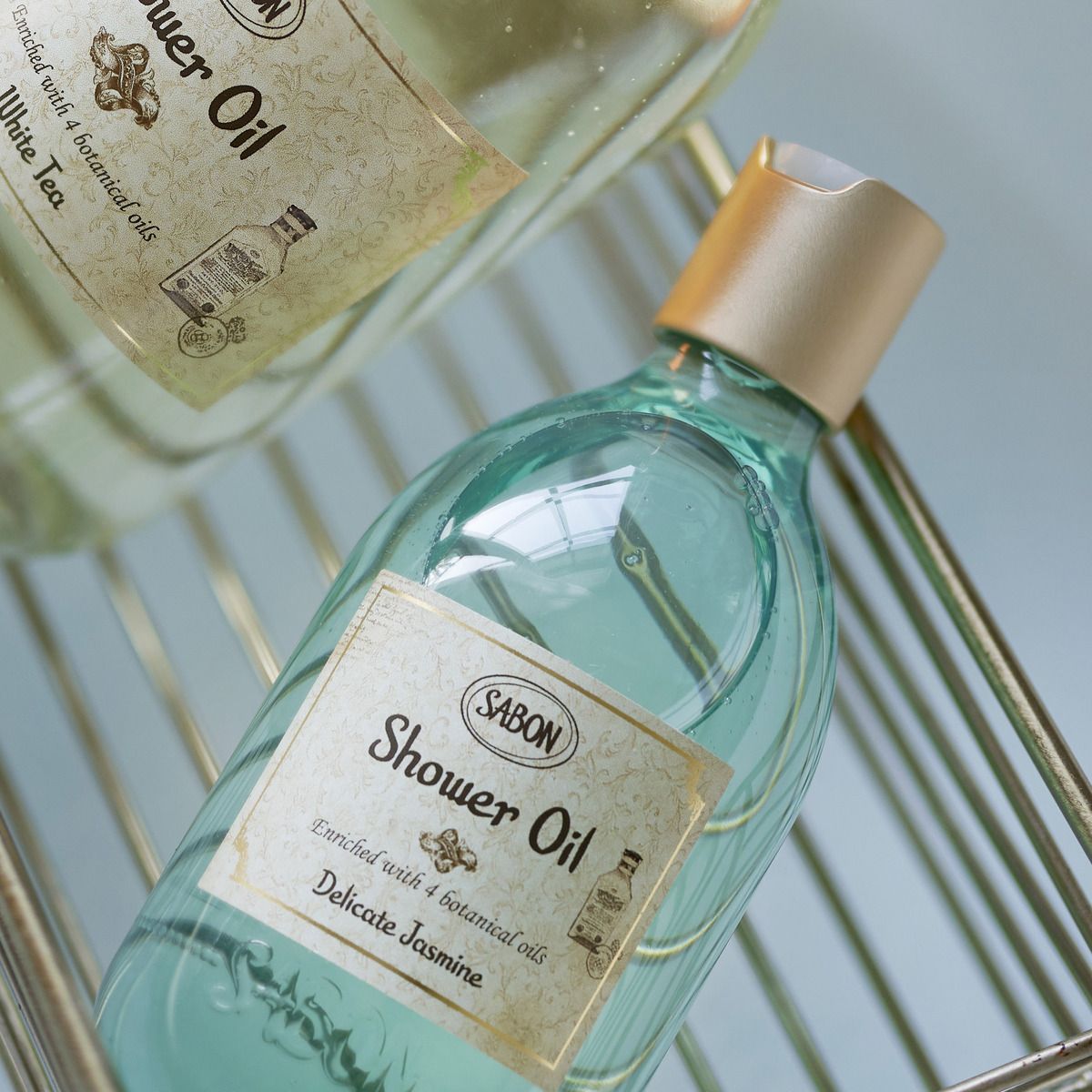 シャワーオイルS (デリケート・ジャスミン)』 | SABON (サボン)